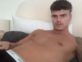 brooklyntay chaturbate stream image, 17.02.2026 05:00