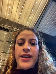 alana15 stripchat stream image