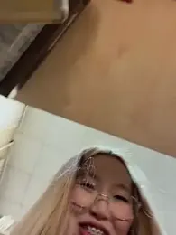 Aiko_Yumi stripchat stream image