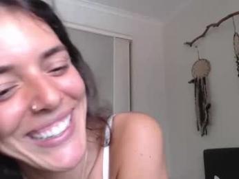 bella_bloom1 chaturbate stream image