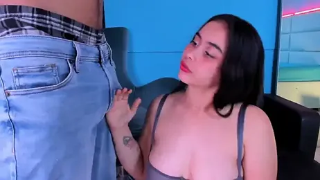 SophieRoyals stripchat stream image