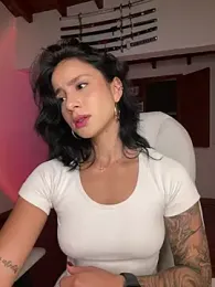 Ale_Lewis stripchat stream image