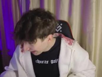 drinklinov chaturbate stream image