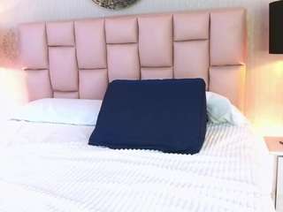 ashley-bruce camsoda stream image