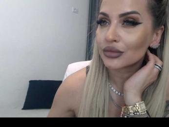 lovelyblondyx bongacams stream image