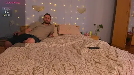 NikkiNSerdron stripchat stream image