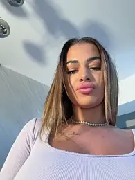 KirstieVegas stripchat stream image