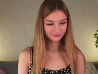 ilittleheart bongacams stream image