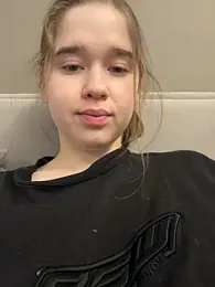 HornyGirlH stripchat stream image