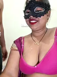 Soniya_G stripchat stream image