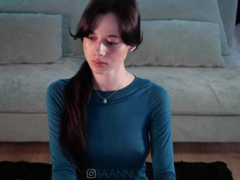 Taanni bongacams stream image