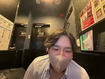 yuuki8910 stripchat stream image