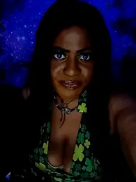 AmazonianMistress stripchat stream image