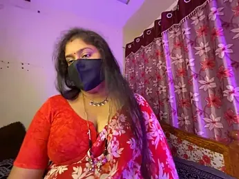 LouleyRanii stripchat stream image