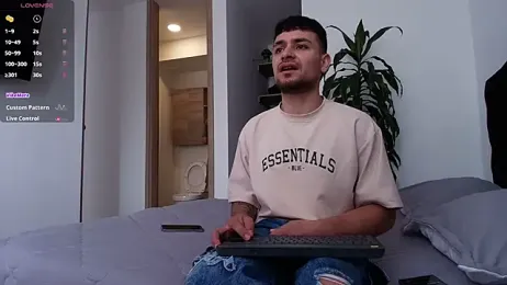 Two_sinzXX stripchat stream image