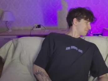 drinklinov chaturbate stream image