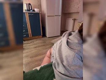 LittleDelora bongacams stream image