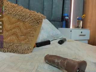 emily-86 camsoda stream image