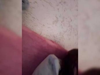 LittleDelora bongacams stream image