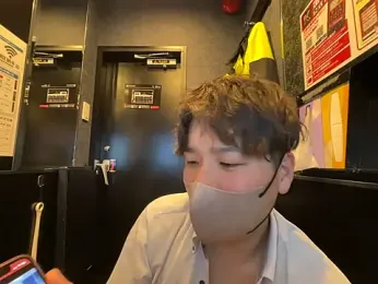 yuuki8910 stripchat stream image