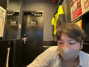 yuuki8910 stripchat stream image