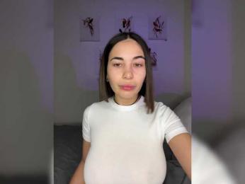 wlcm2talilia bongacams stream image