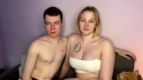 julielourens stripchat stream image, 03.04.2026 07:20