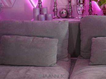 Taanni bongacams stream image