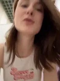 Dina_Tease stripchat stream image