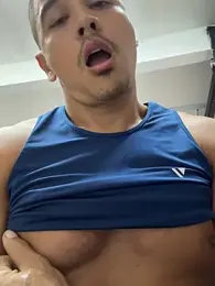 Paul22cm- stripchat stream image