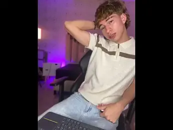 kaelwolf_tay stripchat stream image, 13.04.2026 19:00