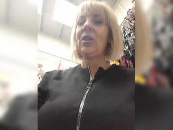 mery8poppins bongacams stream image