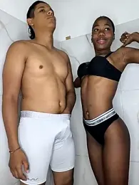 valmon21 stripchat stream image