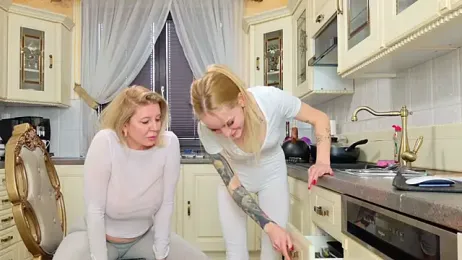 TUNDEROSE1 stripchat stream image