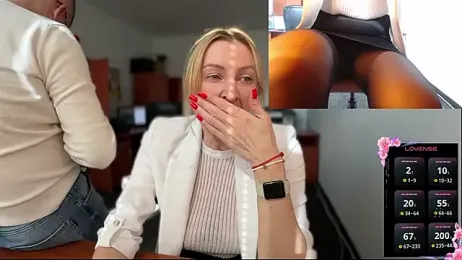 legsLONG stripchat stream image