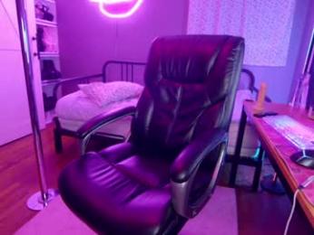 aynmarie chaturbate stream image