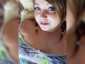 FLUFFY_BEAUTY bongacams stream image