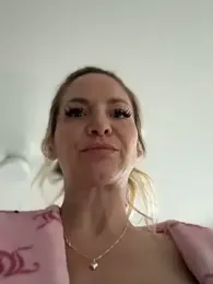 MessyNastyQueen stripchat stream image