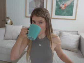 rebeccastonee chaturbate stream image