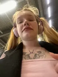 Honey___Hot stripchat stream image