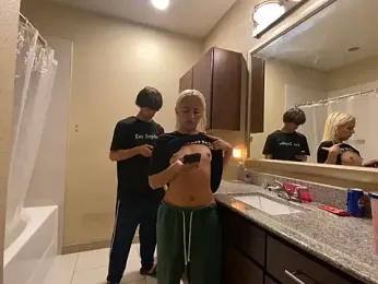 girlfriendmissy stripchat stream image