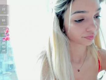 sassyt33n chaturbate stream image