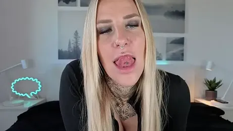 Lara-CumKitten stripchat stream image