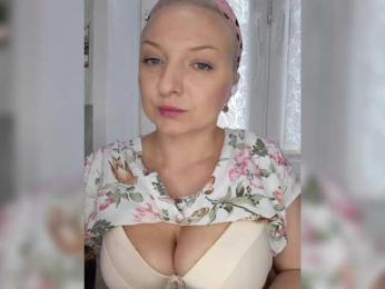 Anesteishen bongacams stream image