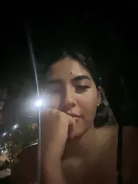 Sofia_Collins- stripchat stream image