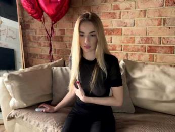 BarbieSize bongacams stream image