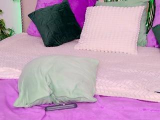 Chantall Reynolds flirt4free stream image