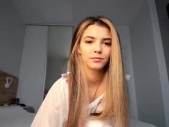 xvsesss chaturbate stream image