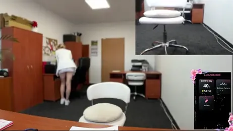 legsLONG stripchat stream image