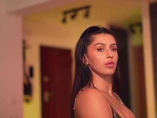 adalline camsoda stream image